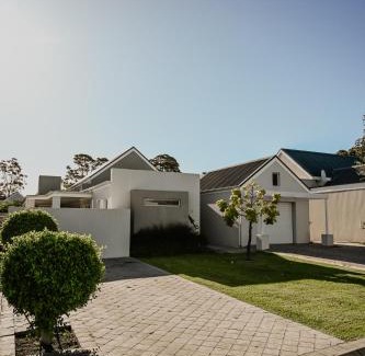 Robertson Cabina | Gecko Lodge