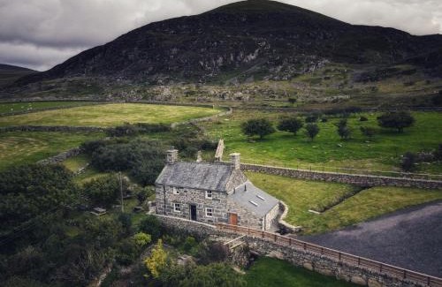 Llanbedr Casa | Gellibant Cottage