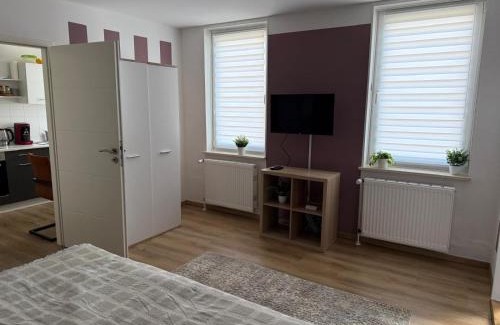 Vechelde Apartamento | Gemütliche Appartement 1 - mit Küche und Bad zur Eigennutzung -Schuster Homes-