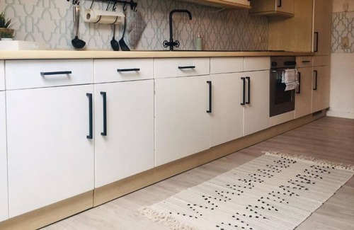 Staffelstein Apartamento | Gemütliche Dachgeschosswohnung für bis zu 4 Personen mit Voll Ausgestatteter Küche