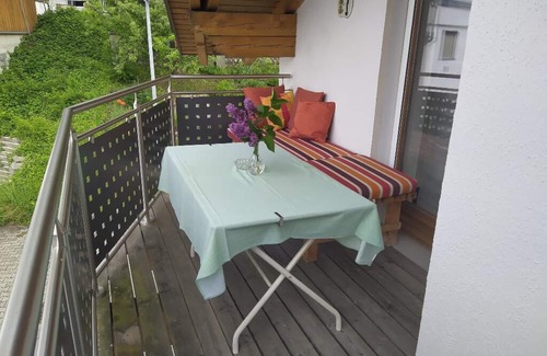 Obernzell Apartamento | Gemütliche Dachgeschossferienwohnung mit Platz für 1-6 Personen