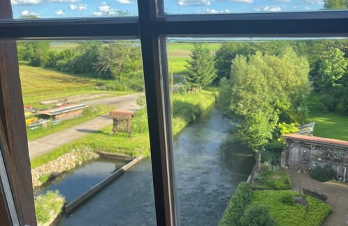 Kehl Apartamento | Gemütliche Dachwohnung in Mühle mit Blick auf Wald und Wiesen. Strasbourg 15 Min
