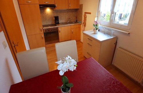 Villingen-Schwenningen Apartamento | Gemütliche Wohnung in Schwenningen, cleaning included