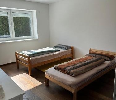 Wilfersdorf Casa | Gemütliche Doppelhaushälfte mit Garten, Terrasse Ruhige Lage in Hobersdorf