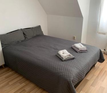 Burg Apartamento | Gemütliche Ferienwohnung