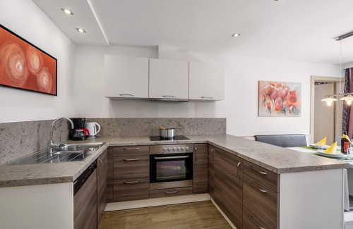 Kaprun Apartamento | Gemütliche Ferienwohnung mit Wohnküche und Zwei Schlaf- und Badezimmern!