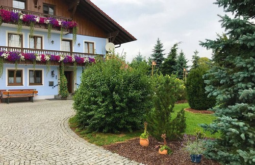 Hartkirchen Apartamento | Acogedor y luminoso apartamento en las próximas noches a los baños termales y campos de golf.