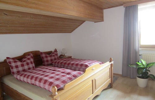 Hartkirchen Apartamento | Acogedor y luminoso apartamento en las próximas noches a los baños termales y campos de golf.