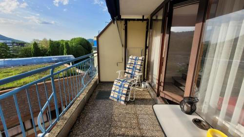 Bad Urach Apartamento | Gemütliche Maisonette mit Dachterrasse und Weitblick