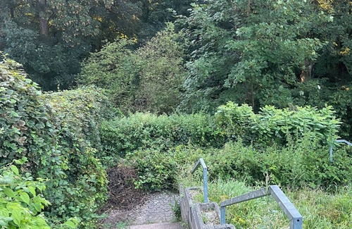 Saarbruecken Apartamento | Gemütliche Wohnung am deutsch französischen Garten