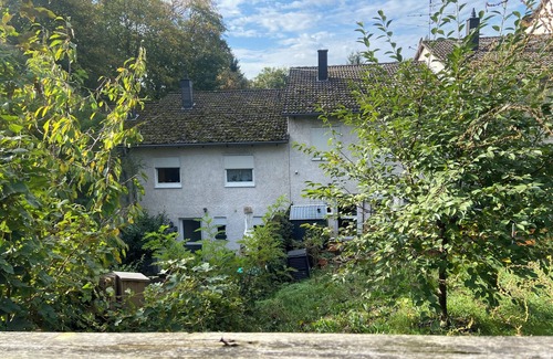 Saarbruecken Apartamento | Gemütliche Wohnung am deutsch französischen Garten