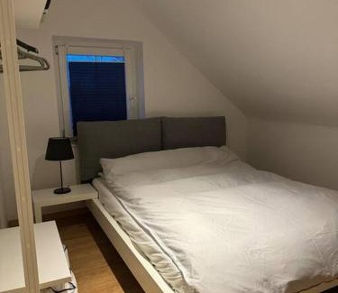 Meerbusch Apartamento | gemütliche Wohnung, tolle Lage, auch für Messe