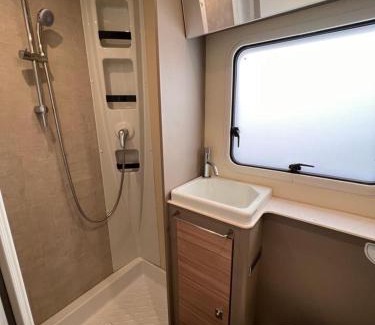 Pansheide Apartamento | Gemütlicher Camper-Wiesnnah