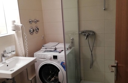 Bad Krozingen Casa | Gemütliches 1 Zimmer Appartement mit Balkon