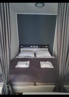 Pinneberg Apartamento | Gemütliches Apartment in Pinneberg - Balkon & Bahnhof in 5 Min