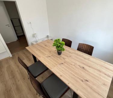 Hamm Apartamento | Gemütliches Apartment mit Arbeitsplatz, Smart-TV, WLAN in Hamm Mark