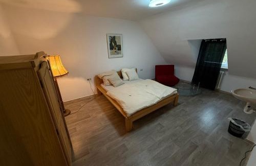 Alt-Knielingen Casa | Gemütliches Buchen Zimmer mit Gemeinschaftsbad