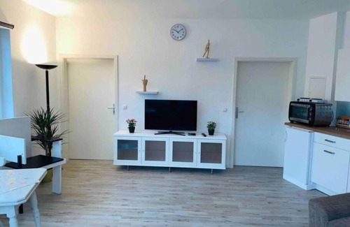 Rheinhausen Casa | Gemütliches Bungalow, Kontakloser Check-in, Zentral