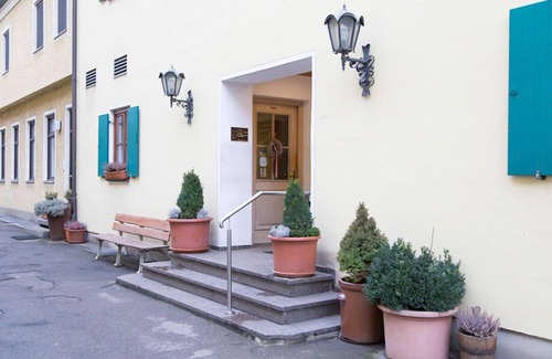 Jettingen-Scheppach Apartamento | Gemütliches 2-Zmmer Appartement mit kostenlosem WLAN und nahe gelegen am Legoland Park in Günzburg