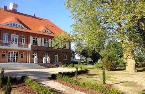Putnitz Apartamento | Acogedor rincón en la torreta - Castillo Pütnitz - Canoa especial a partir de 4 noches (05 septiembre-18 junio)