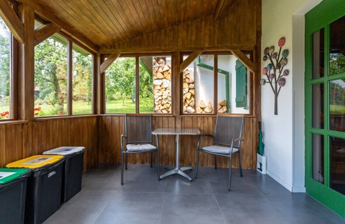 Libesice Cabaña | Gemütliches Ferienhaus mit Blick auf die Weinberge. Frühstücksservice möglich!