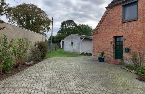 Dargun Apartamento | Gemütliches Ferienhaus in Barlin, unweit Dargun