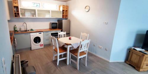 Rastatt Apartamento | Gemütliches Gästehaus am Park