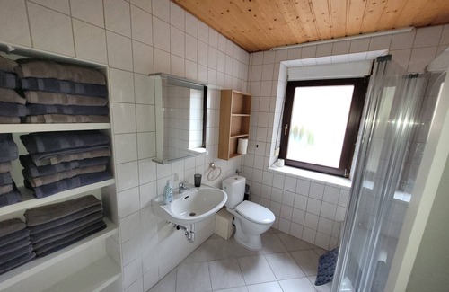 Martinshohe Otro | Gemütliches Haus in Ruhiger Lage