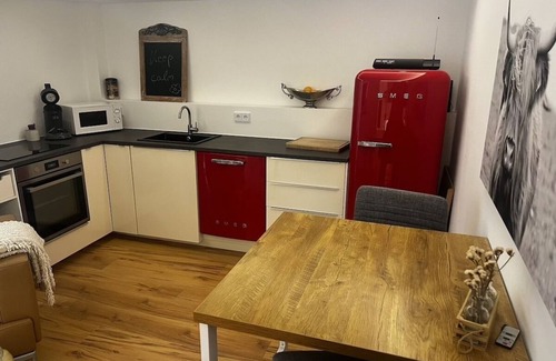 Bad Aibling Apartamento | Gemütliches Souterrain Apartment in Absolut Ruhiger Lage Lädt zum Entspannen ein