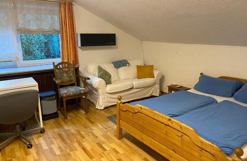 Rechklinghausen Sud Casa | Gemütliches Zimmer mit großem Bad