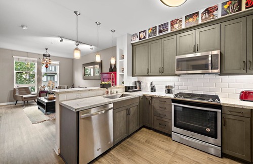 Laguna Hills Apartamento | Gem of Laguna Niguel: Luxury 1 Bd Condo. Pool/GYM/Resort like amenities
