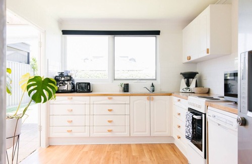 Glenelg East Casa | Gem on Maxwell - Summer holiday @ The Bay