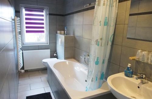 Ottendorf-Okrilla Apartamento | Gemeinschaftsapartment 8 - Ferienwohnung Ottendorf-Okrilla