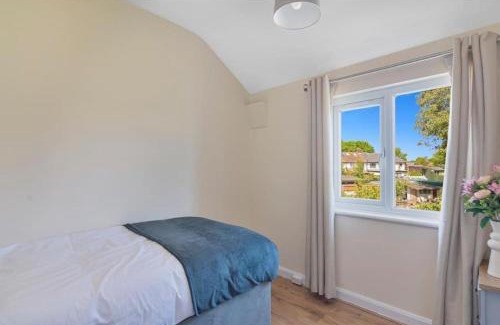 Turkey Street Apartamento | Generous 3BR House in Enfield North London with Garden