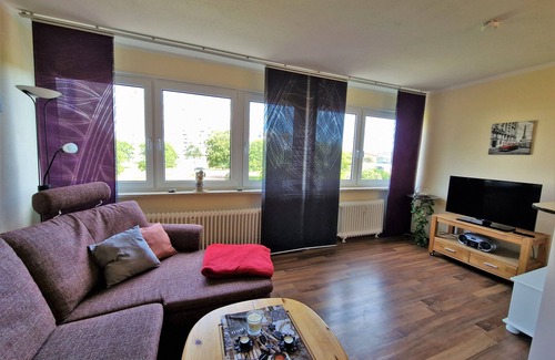 Heiligenhafen Apartamento | Generously cut and fully equipped holiday apartment for 4 people (Schl