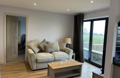 Watford Casa | Genesis 1 bed cottage