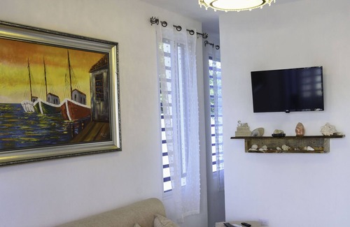 Monte Cristi Casa | Genesis House 3 bedrooms 2 bath w 2 car garage