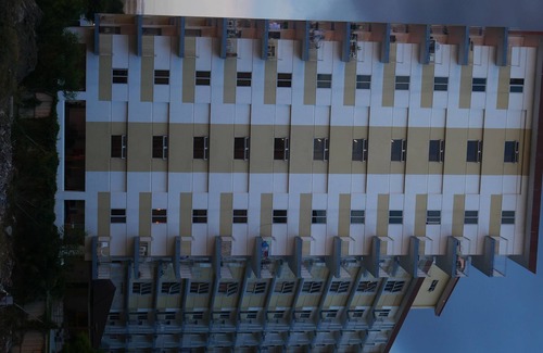 San Dionisio Condominio | Genesis Unit SMDC Field Residences
