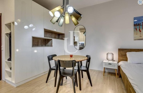 Sofia City Center Apartamento | Geneva: A charming patio studio with private parking!
