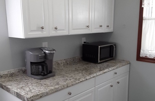 Ashtabula Casa | Geneva on the Lake, Walnut Beach, Lake Shore Park , Lake Erie Vacation Rental