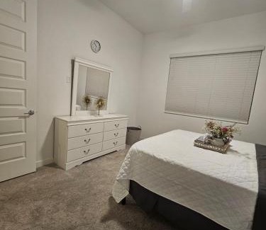 Maryvale Apartamento | genie palace at statefarm stadium