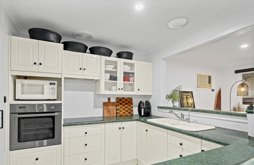 Sellicks Beach Casa | Genshai Palms ~ Sellicks Beach - A Sanctuary in Sellicks Beach