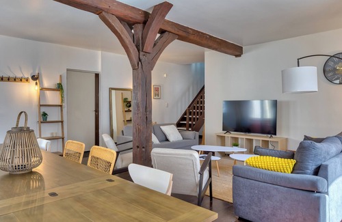 Quartier Pasteur Apartamento | Geoffroy, sublime duplex à proximité de la place du vieux marché