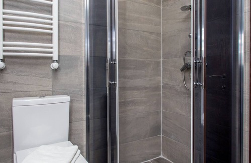 Kazbegi Hotel | Geography Hotel