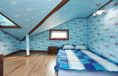 Irun-myeon Casa | Geojae Moraesoop Pension