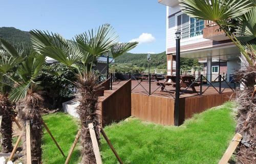 Irun-myeon Casa | Geojae Moraesup Pension