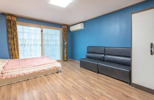 Irun-myeon Casa | Geoje Evergreen&pinetree Pension