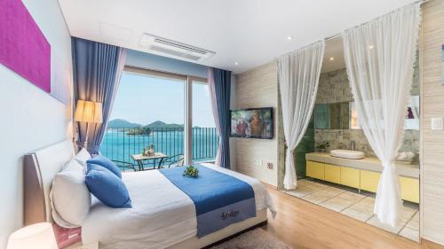 Irun-myeon Casa | Geoje For bridge pension