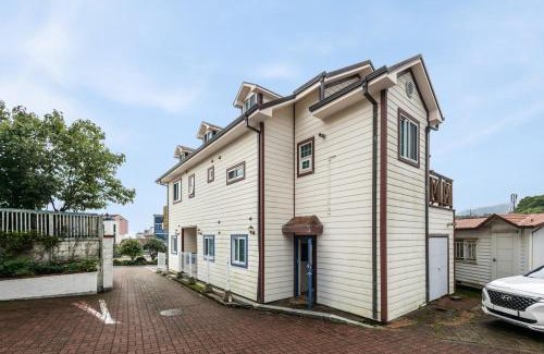 Geoje Casa | Geoje ireece Pension