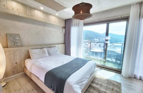 Irun-myeon Casa | Geojedo C&sky2 Resort